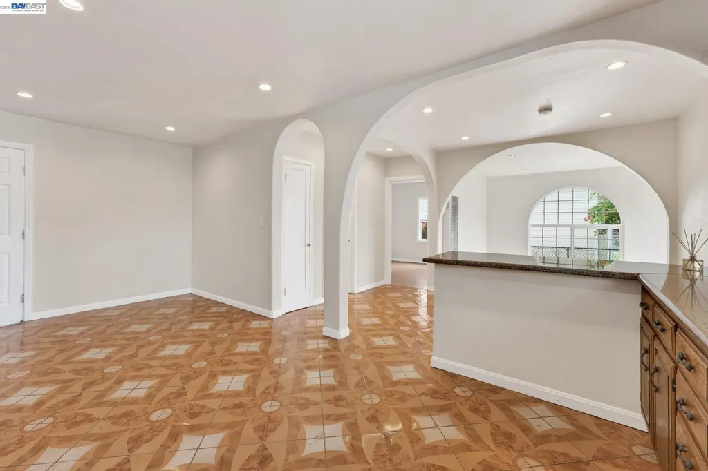 25468 Belmont Avenue Hayward CA 94542