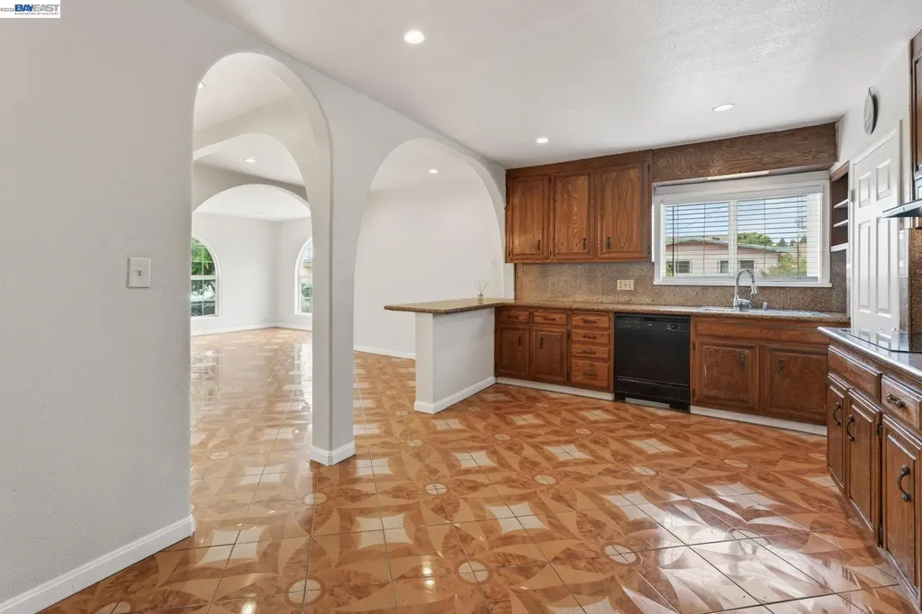 25468 Belmont Avenue Hayward CA 94542
