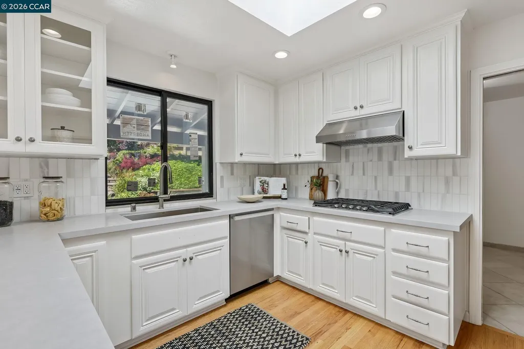 128 Corliss Drive Moraga CA 94556
