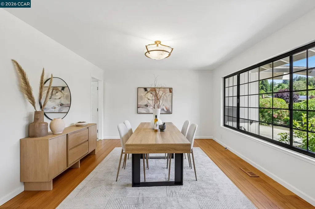 128 Corliss Drive Moraga CA 94556