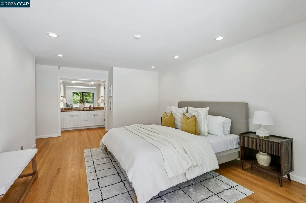 128 Corliss Drive Moraga CA 94556