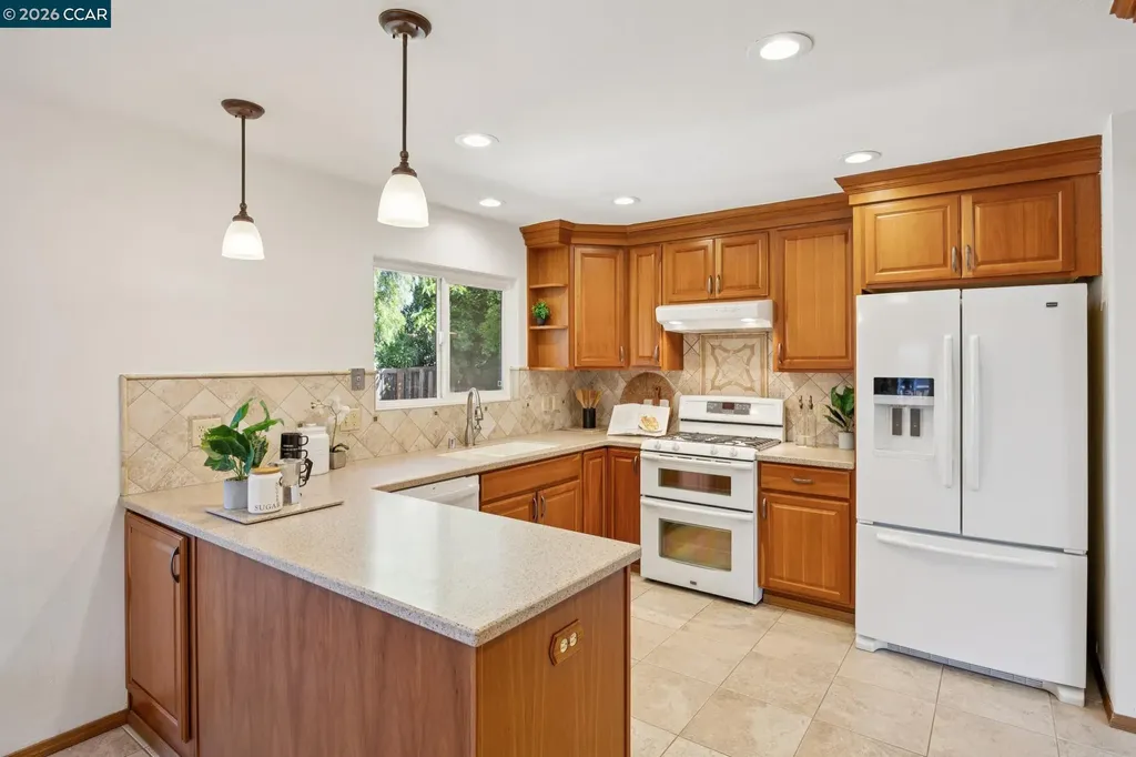 3706 Edmonton Way Concord CA 94520