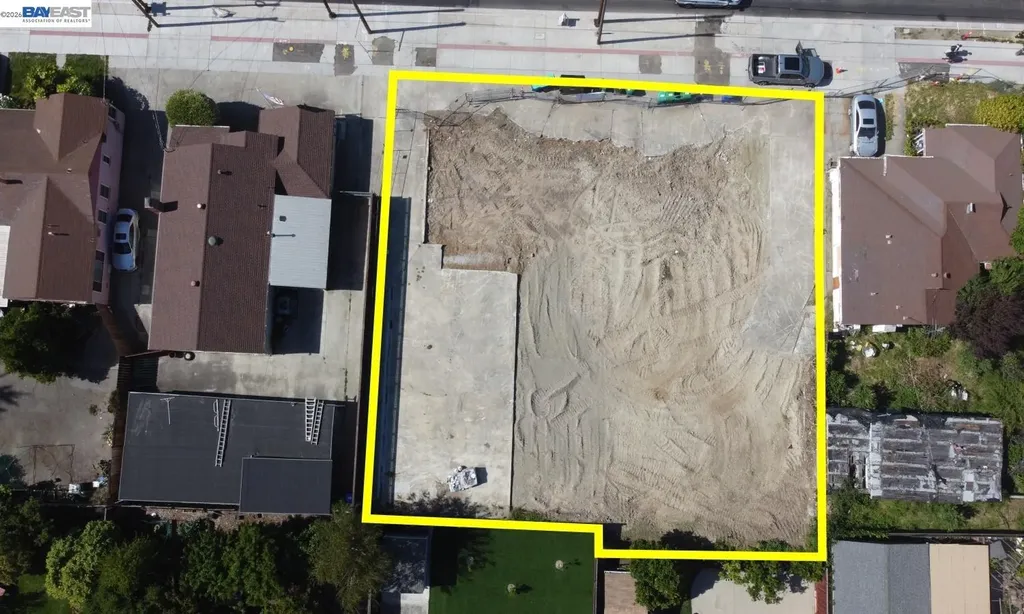867 Lewelling Boulevard Ashland CA 94541