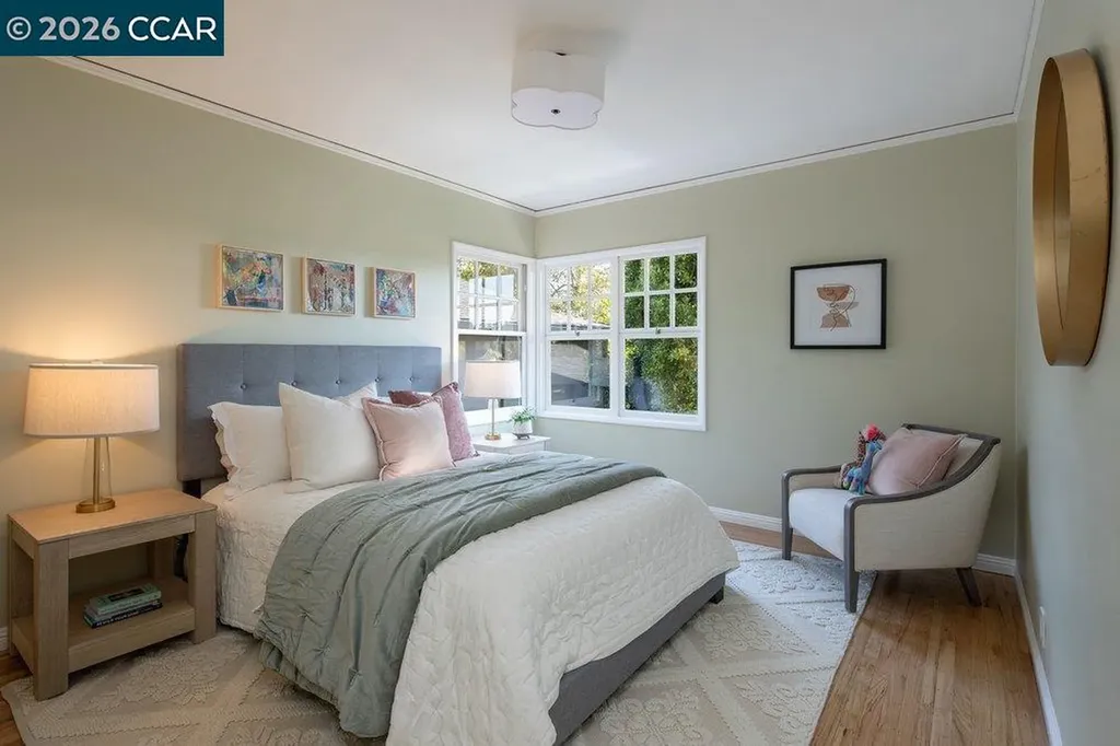 4315 Atlas Avenue Oakland CA 94619