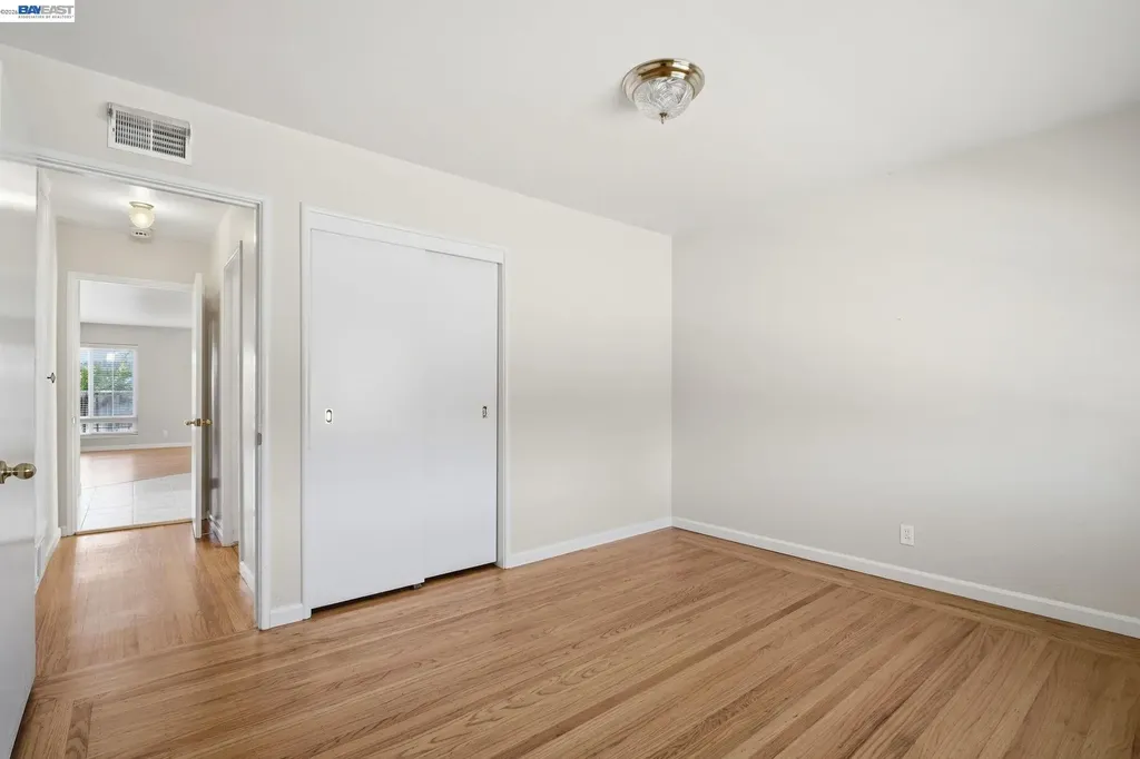 930 Castle Street San Leandro CA 94578