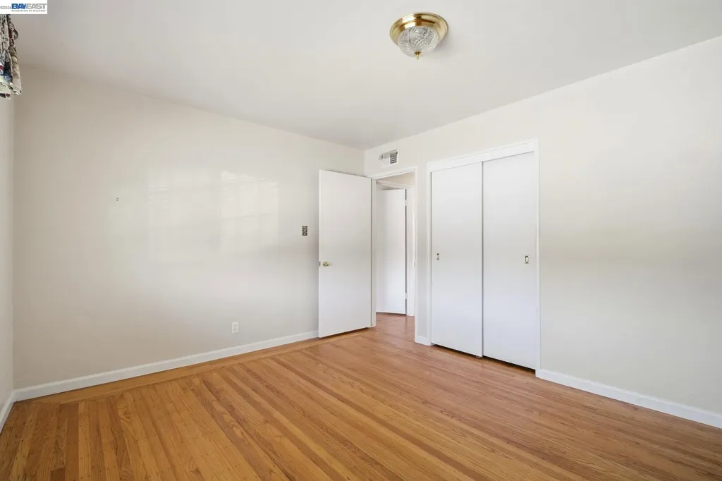 930 Castle Street San Leandro CA 94578
