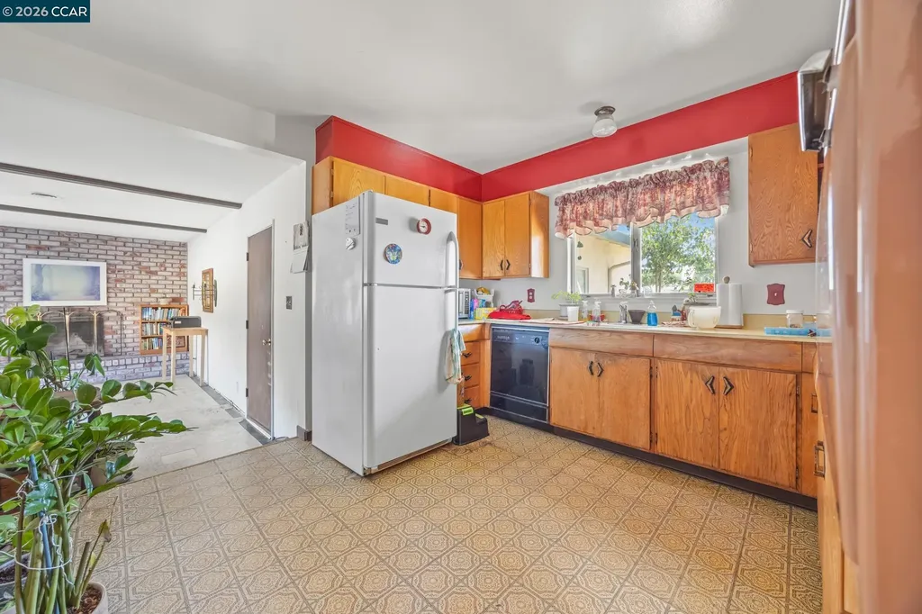 41868 Gifford Street Fremont CA 94538