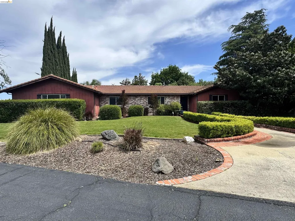 2876 Stirrup Drive Oakley CA 94561