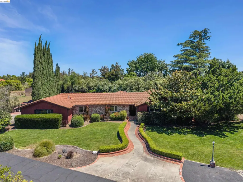 2876 Stirrup Drive Oakley CA 94561