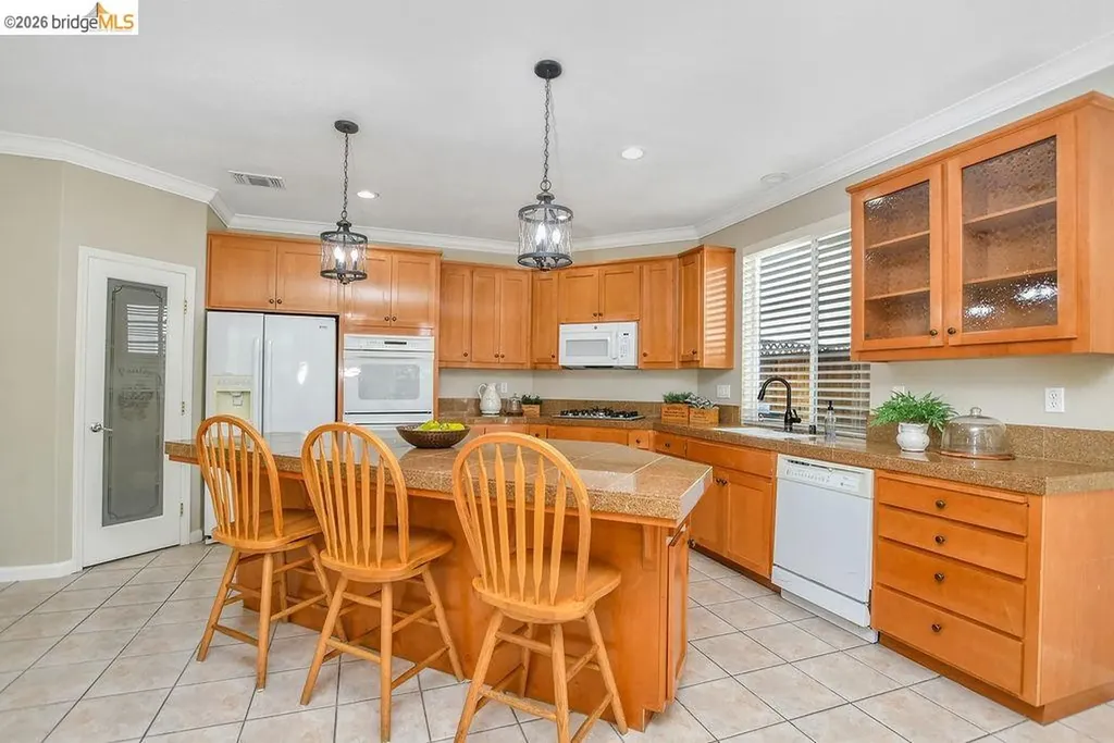 2421 Silveria Way Antioch CA 94531