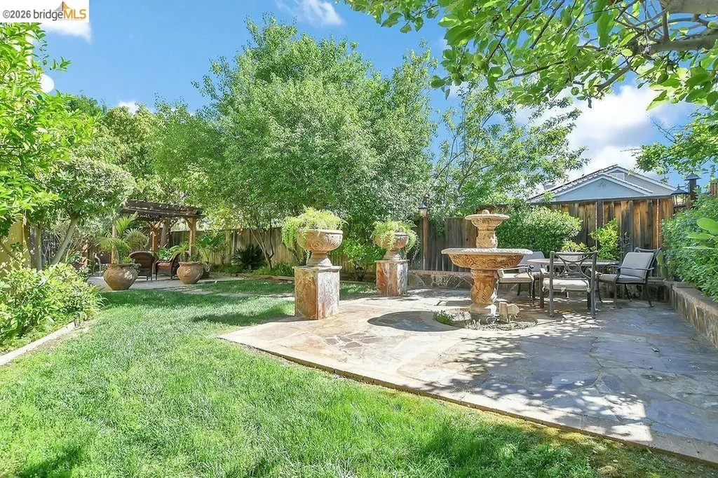 2421 Silveria Way Antioch CA 94531