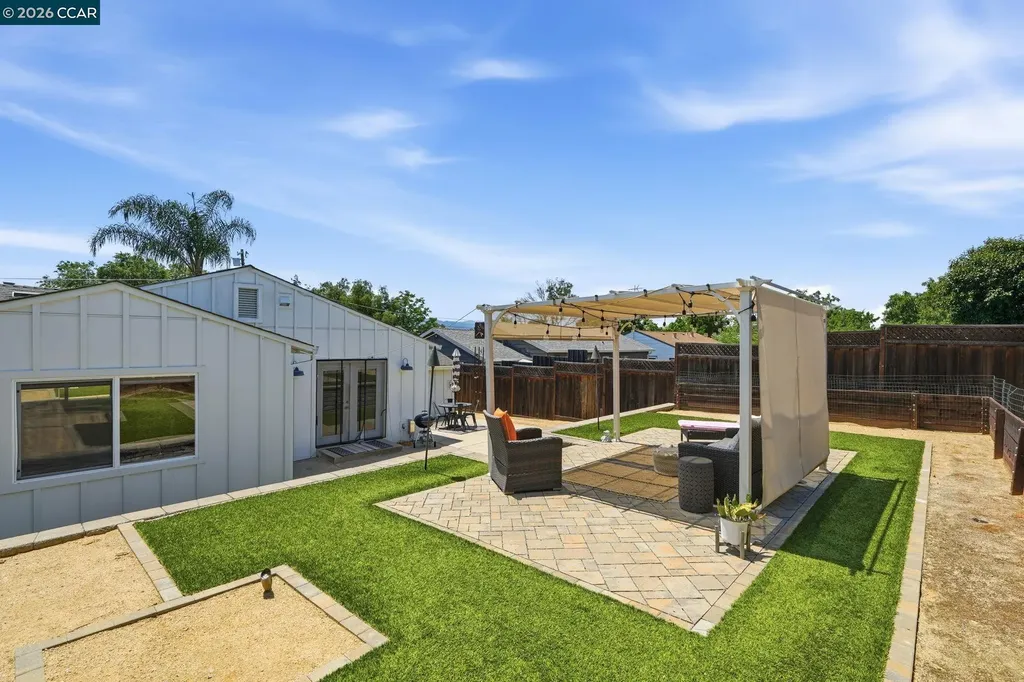 2363 Hemlock Avenue Concord CA 94520