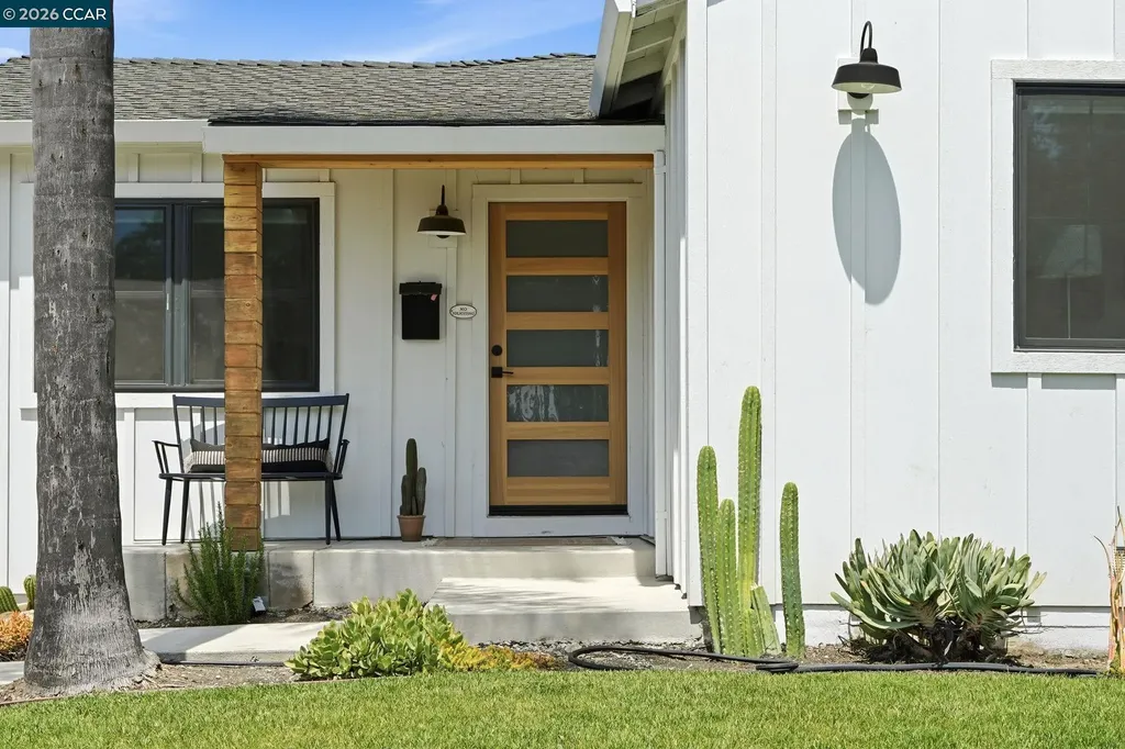2363 Hemlock Avenue Concord CA 94520