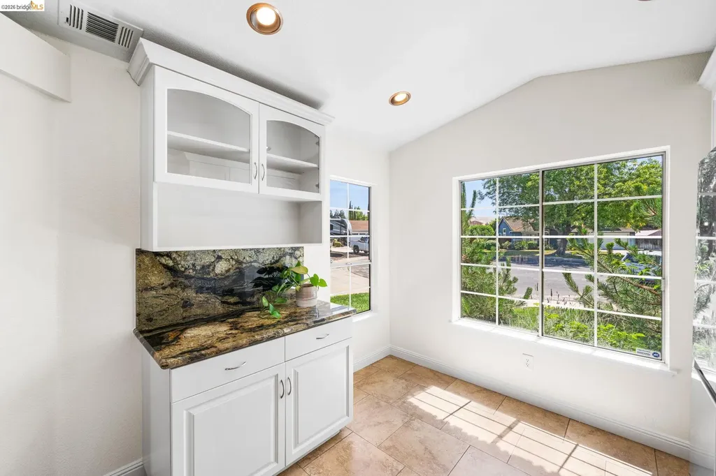 1186 El Rio Court Livermore CA 94551