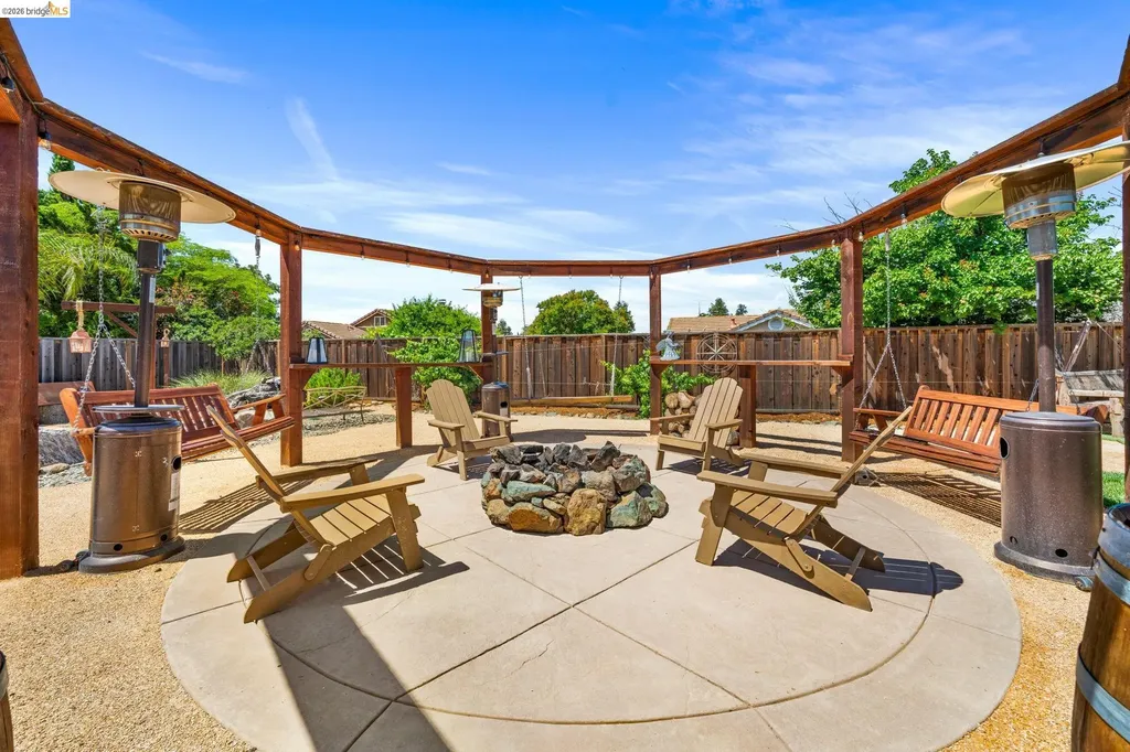 1186 El Rio Court Livermore CA 94551