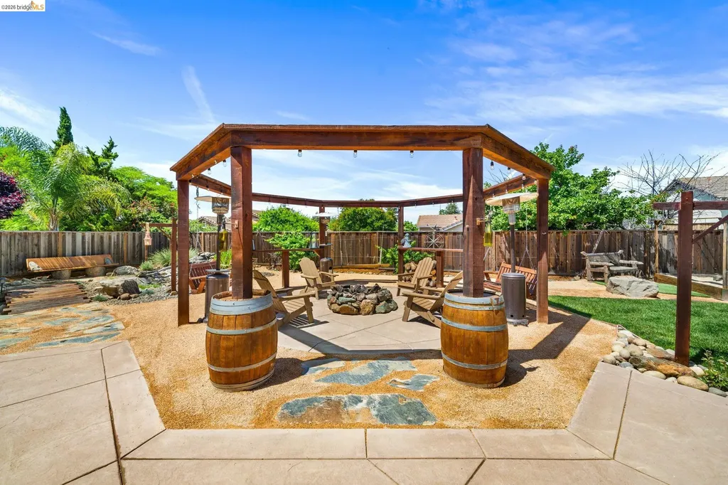 1186 El Rio Court Livermore CA 94551