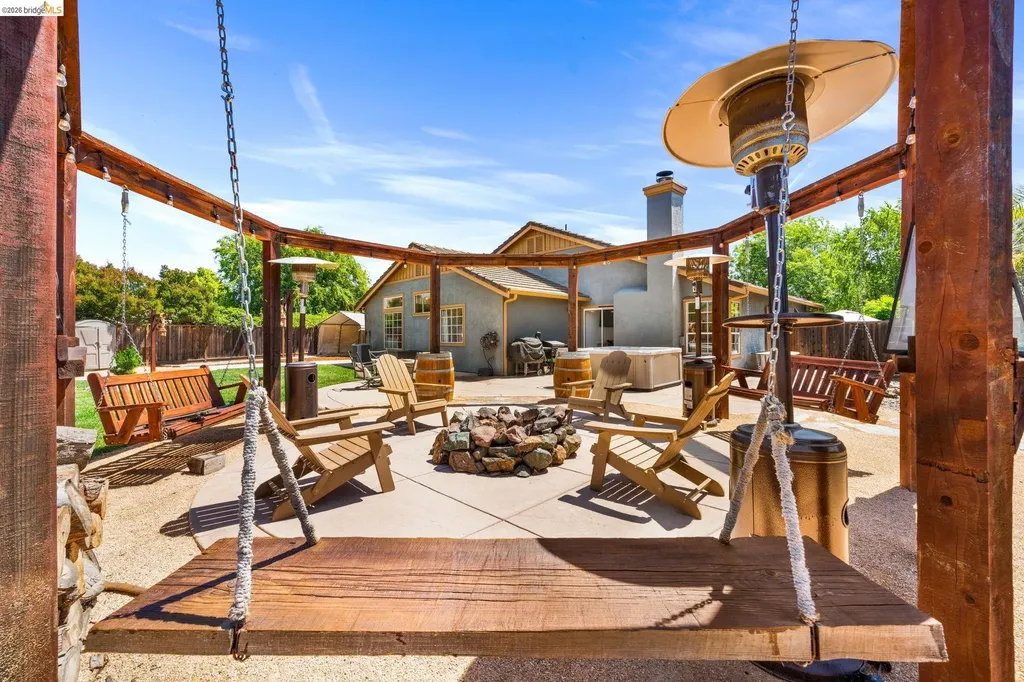 1186 El Rio Court Livermore CA 94551
