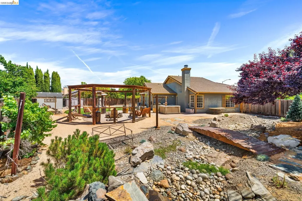 1186 El Rio Court Livermore CA 94551