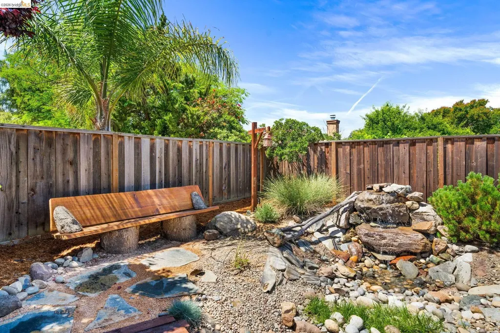 1186 El Rio Court Livermore CA 94551