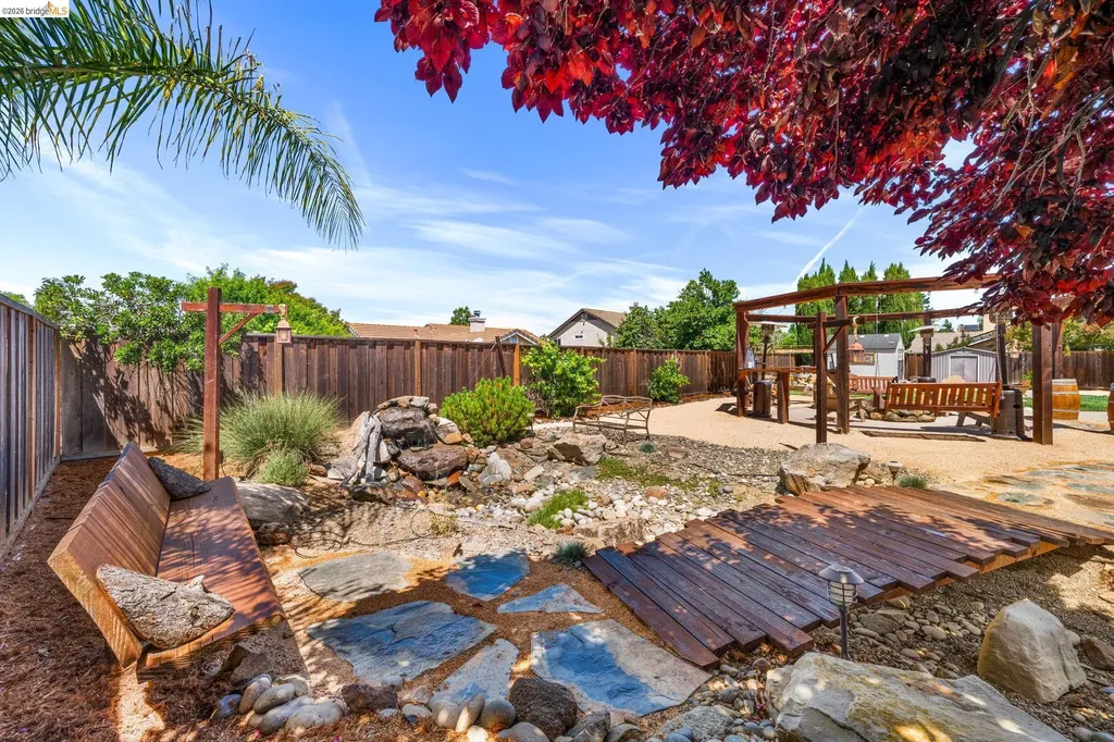 1186 El Rio Court Livermore CA 94551