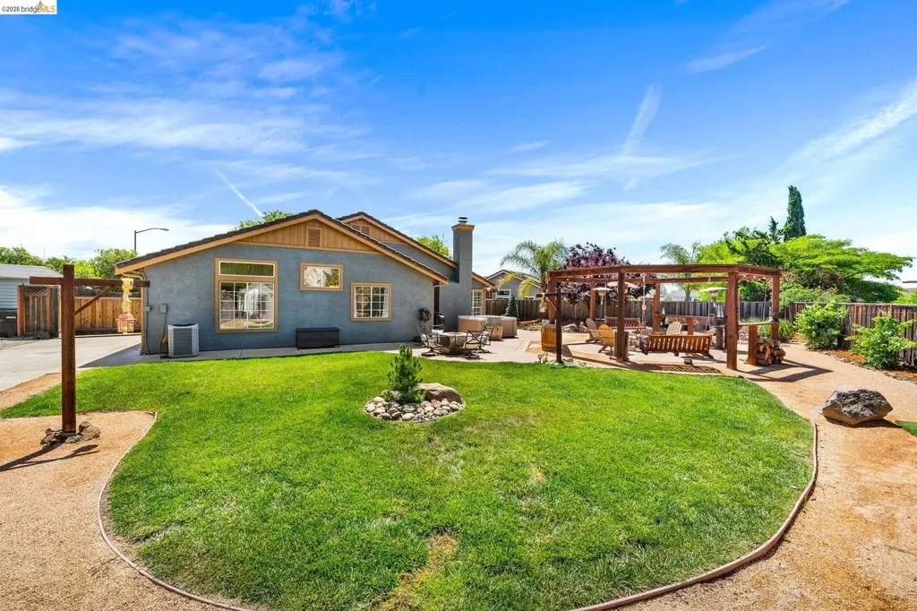 1186 El Rio Court Livermore CA 94551