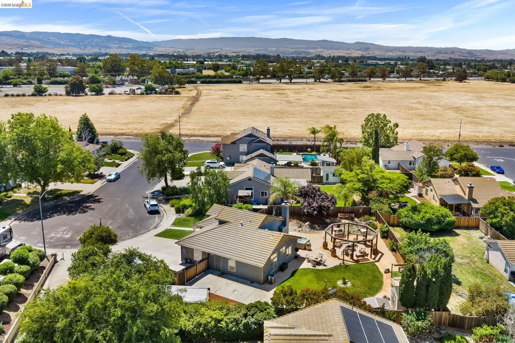 1186 El Rio Court Livermore CA 94551