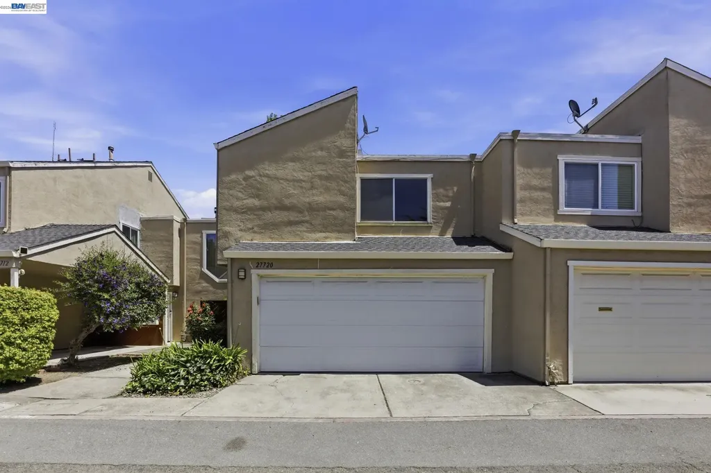 27720 Persimmon Drive Hayward CA 94544