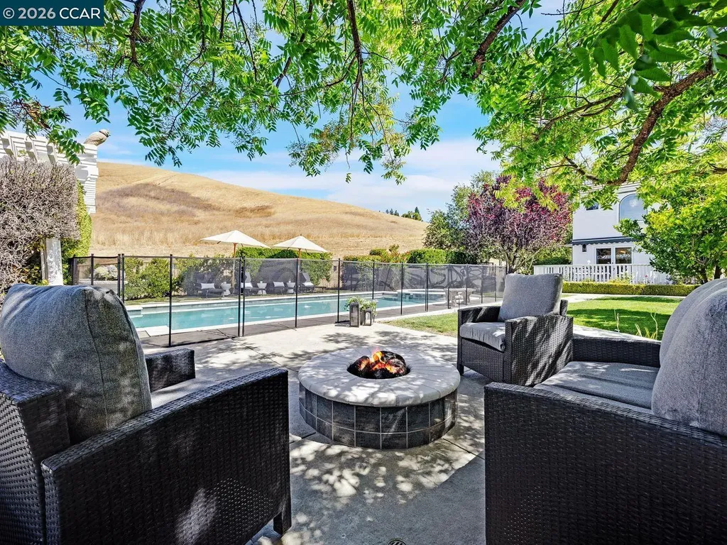 3911 Deer Trail Lane Danville CA 94506