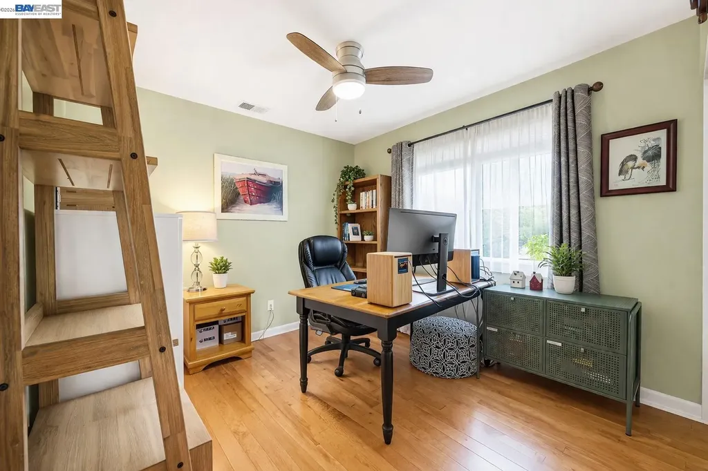 15100 Shining Star Lane San Leandro CA 94579