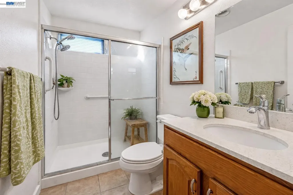 15100 Shining Star Lane San Leandro CA 94579