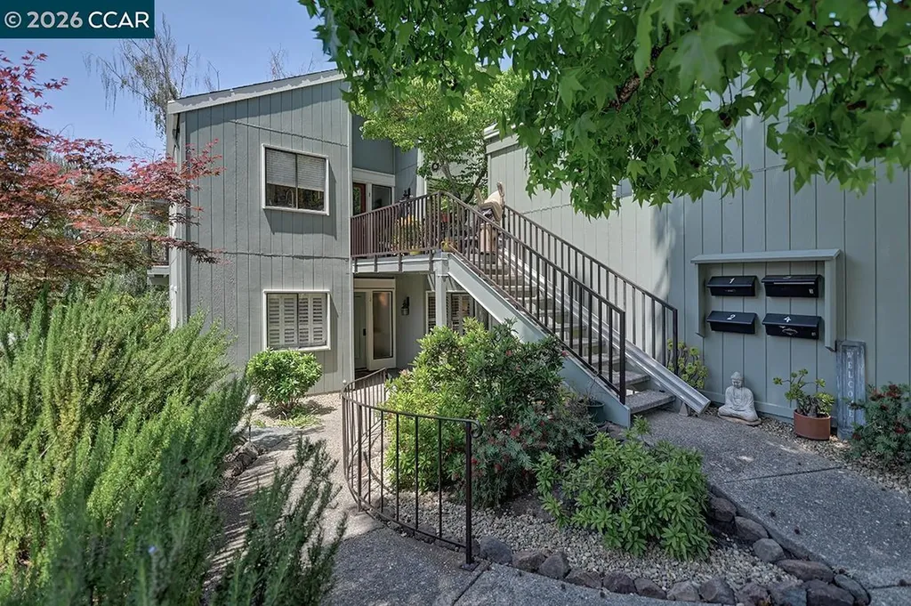 3142 Rossmoor Parkway Walnut Creek CA 94595
