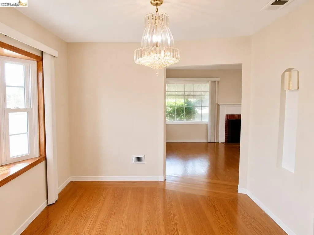 13904 Lark Street San Leandro CA 94578