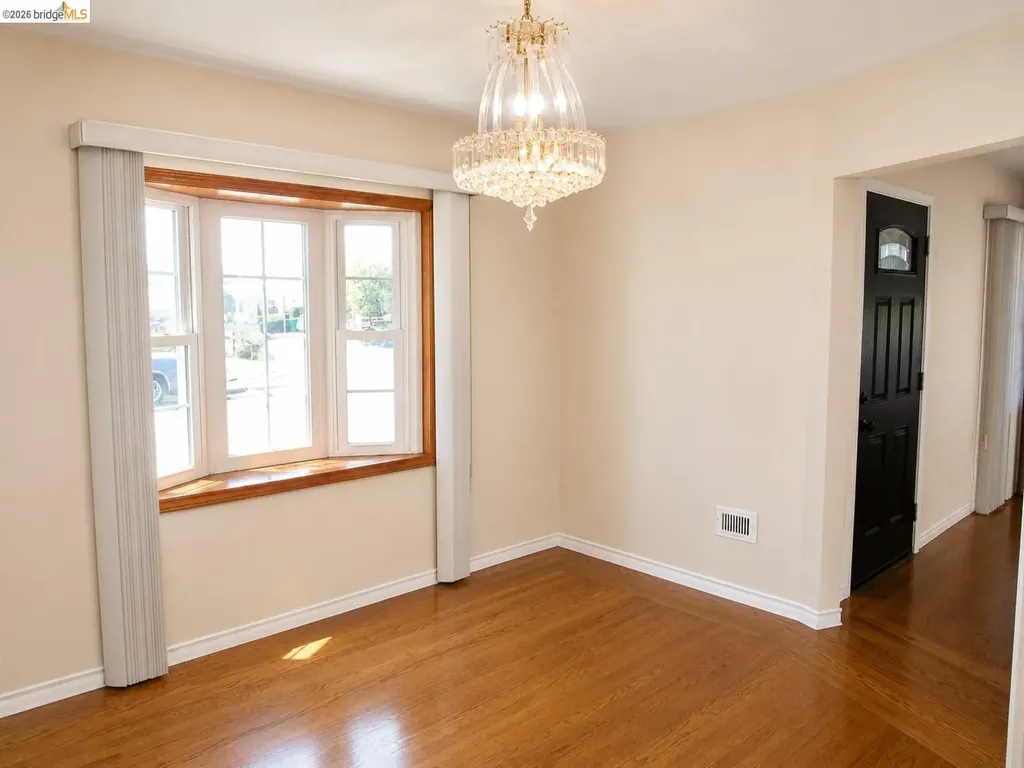 13904 Lark Street San Leandro CA 94578