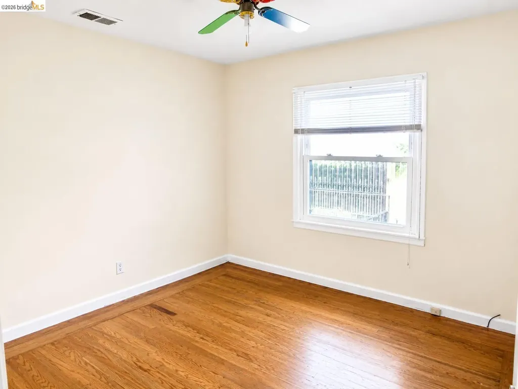 13904 Lark Street San Leandro CA 94578
