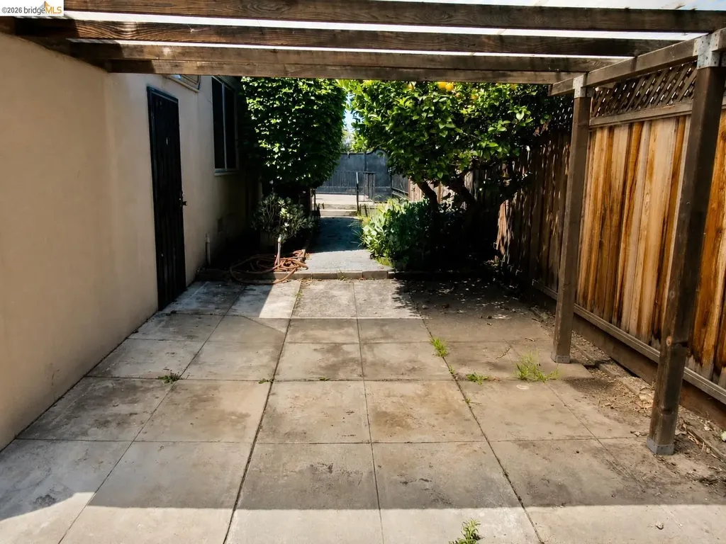 13904 Lark Street San Leandro CA 94578