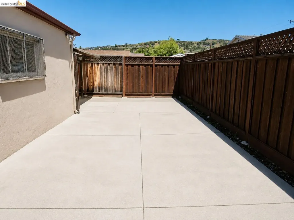 13904 Lark Street San Leandro CA 94578