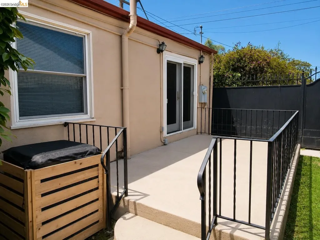 13904 Lark Street San Leandro CA 94578