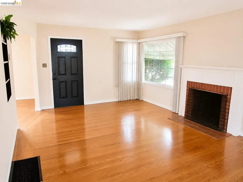 13904 Lark Street San Leandro CA 94578