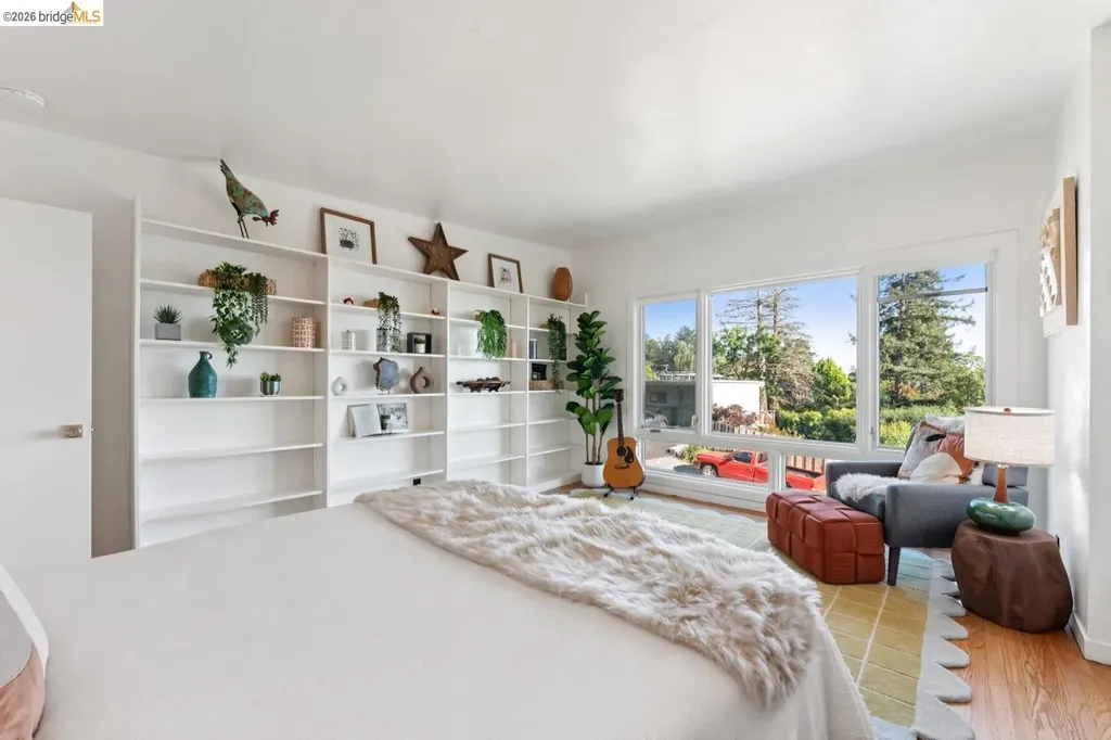 2301 Oak Street Berkeley CA 94708