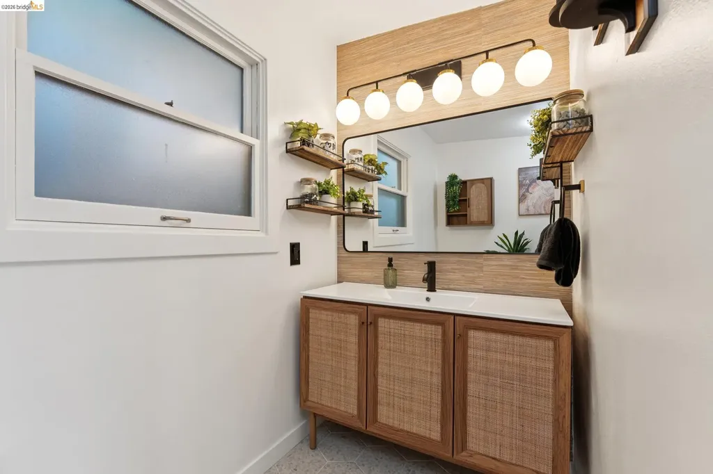 2301 Oak Street Berkeley CA 94708