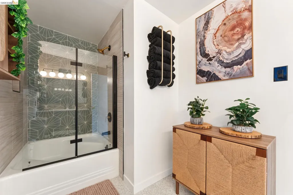 2301 Oak Street Berkeley CA 94708