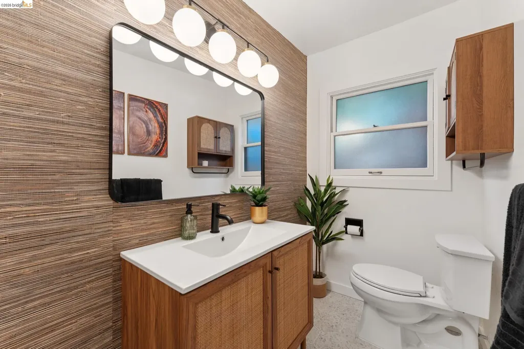 2301 Oak Street Berkeley CA 94708