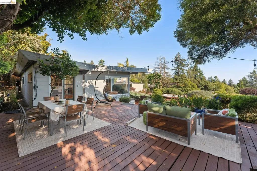 2301 Oak Street Berkeley CA 94708