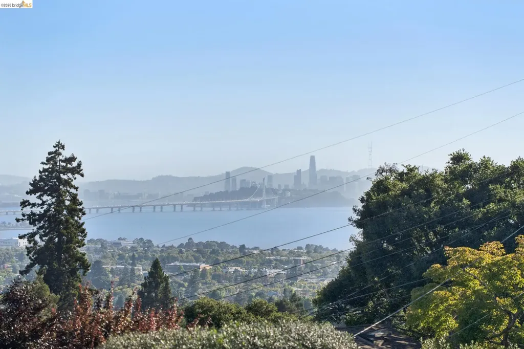 2301 Oak Street Berkeley CA 94708