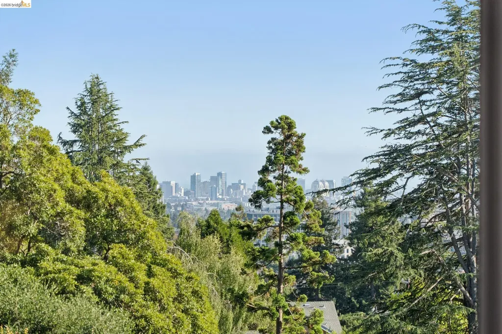 2301 Oak Street Berkeley CA 94708