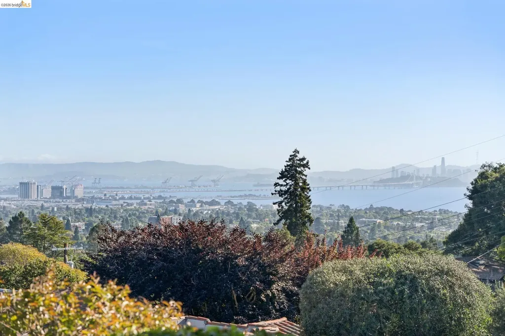 2301 Oak Street Berkeley CA 94708
