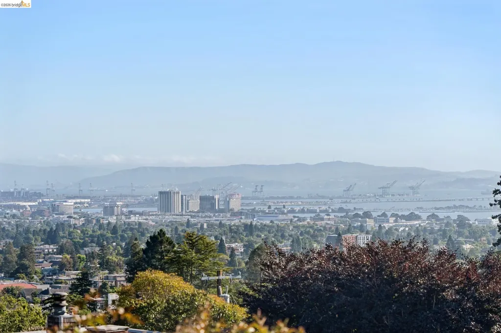 2301 Oak Street Berkeley CA 94708