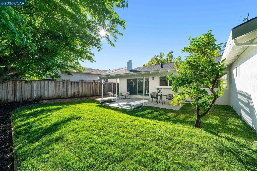 1948 Risdon Road Concord CA 94518
