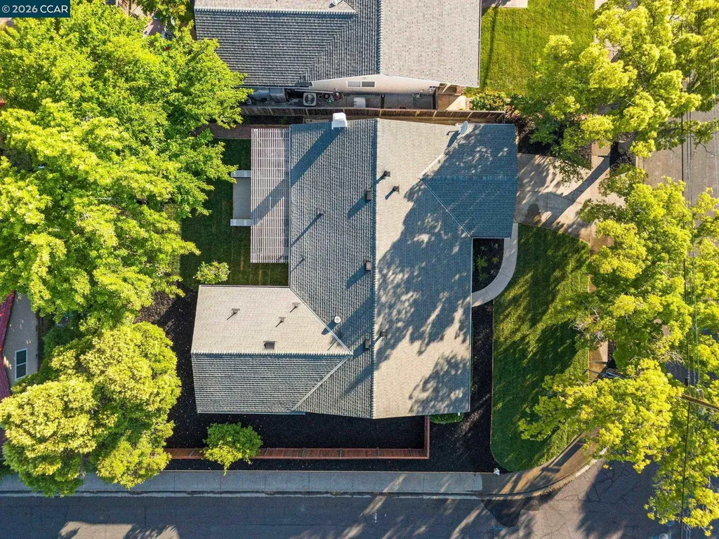 1948 Risdon Road Concord CA 94518