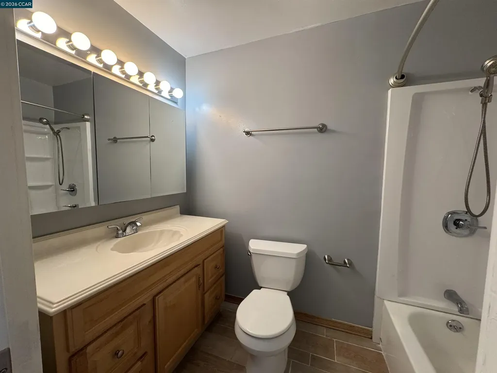 2133 Donald Drive Moraga CA 94556